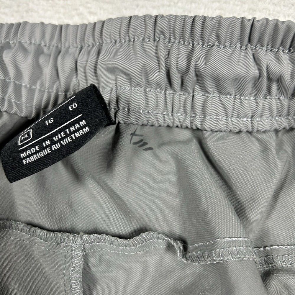 Nike Sportswear NSW Tech Woven Pants Men's XL Grey Tapered AR3221-073 Daily - Picture 9 of 9